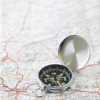 公司怎么與國外客戶建立的良好的業(yè)務(wù)合作關(guān)系？